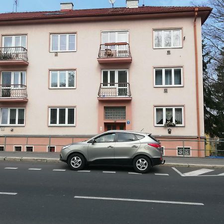 Apartmány Monty Karlovy Vary Esterno foto