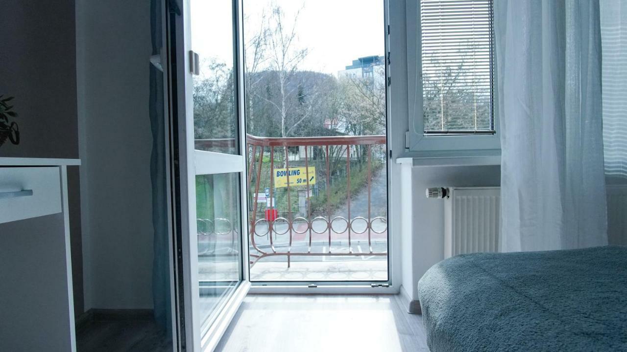 Apartmány Monty Karlovy Vary Esterno foto