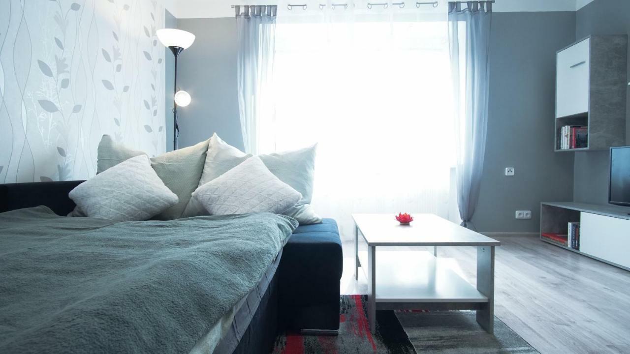 Apartmány Monty Karlovy Vary Esterno foto