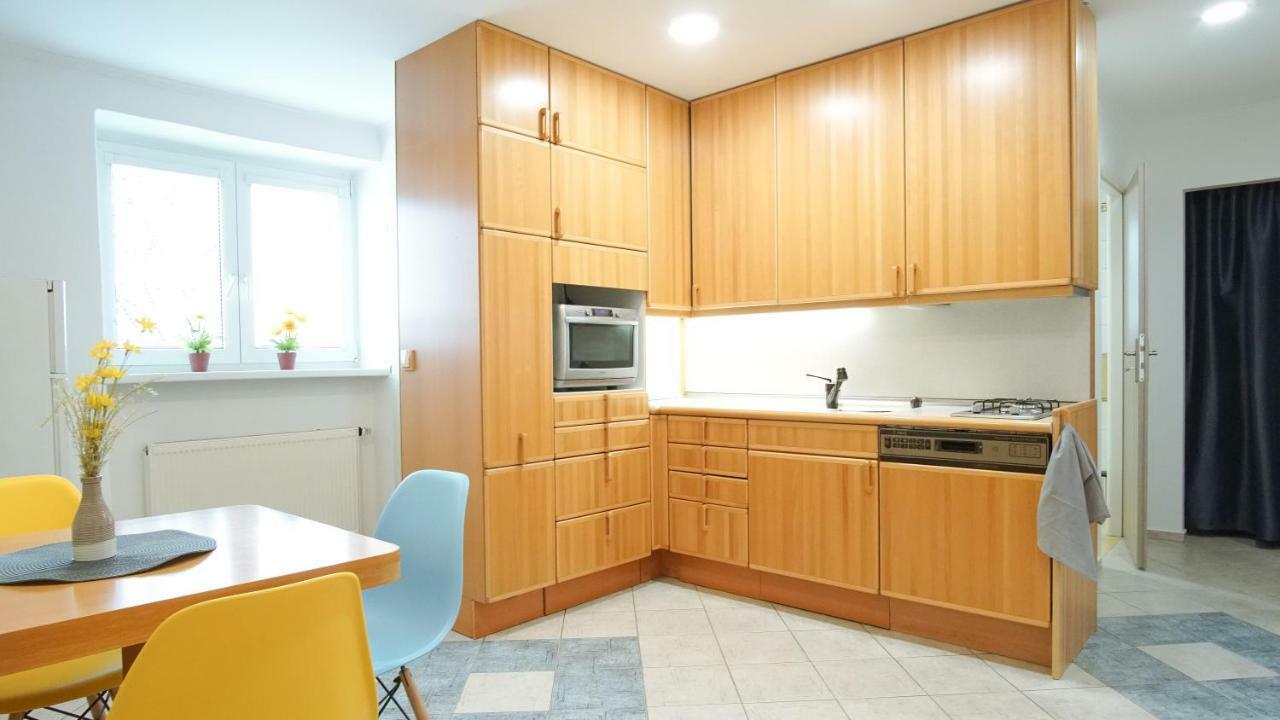 Apartmány Monty Karlovy Vary Esterno foto
